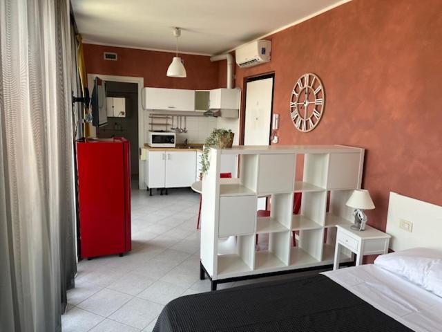 Gerenzano Apartments Екстериор снимка
