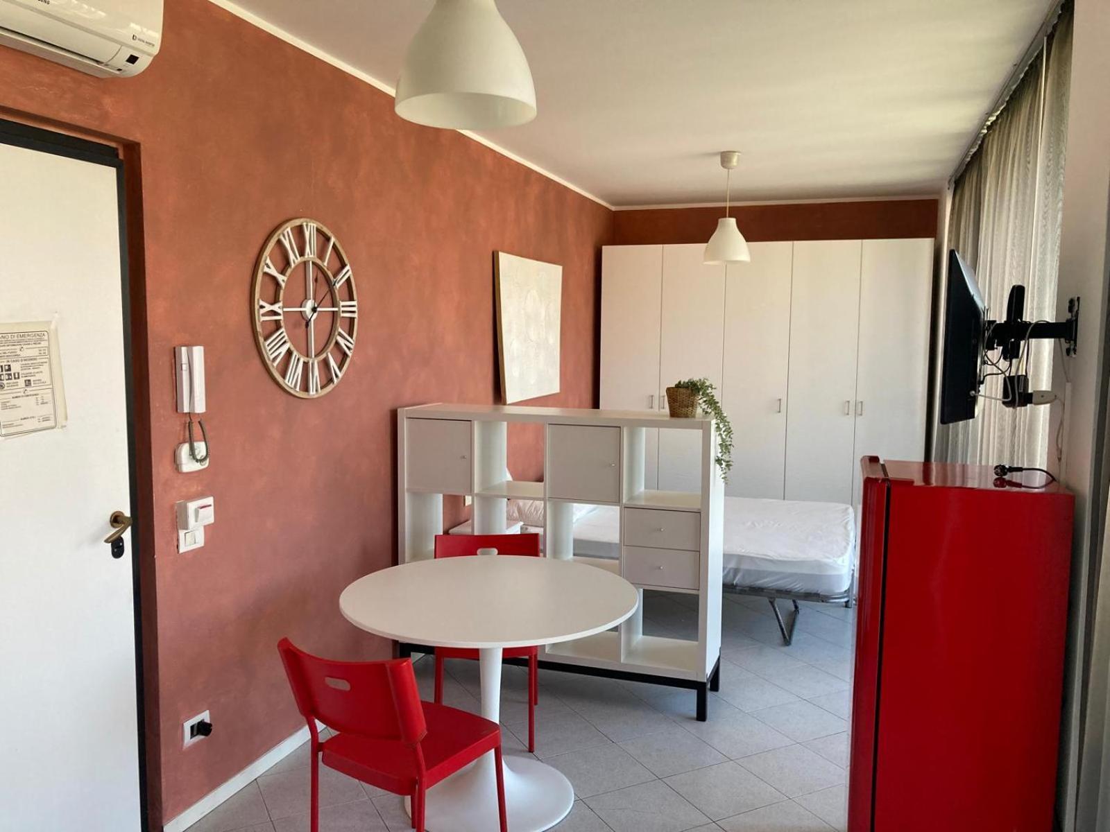 Gerenzano Apartments Екстериор снимка