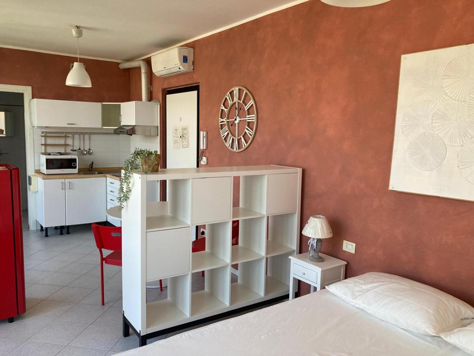Gerenzano Apartments Екстериор снимка