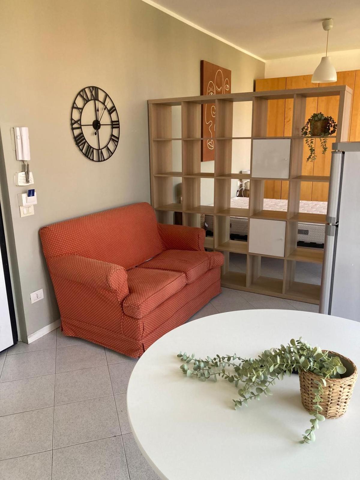 Gerenzano Apartments Екстериор снимка