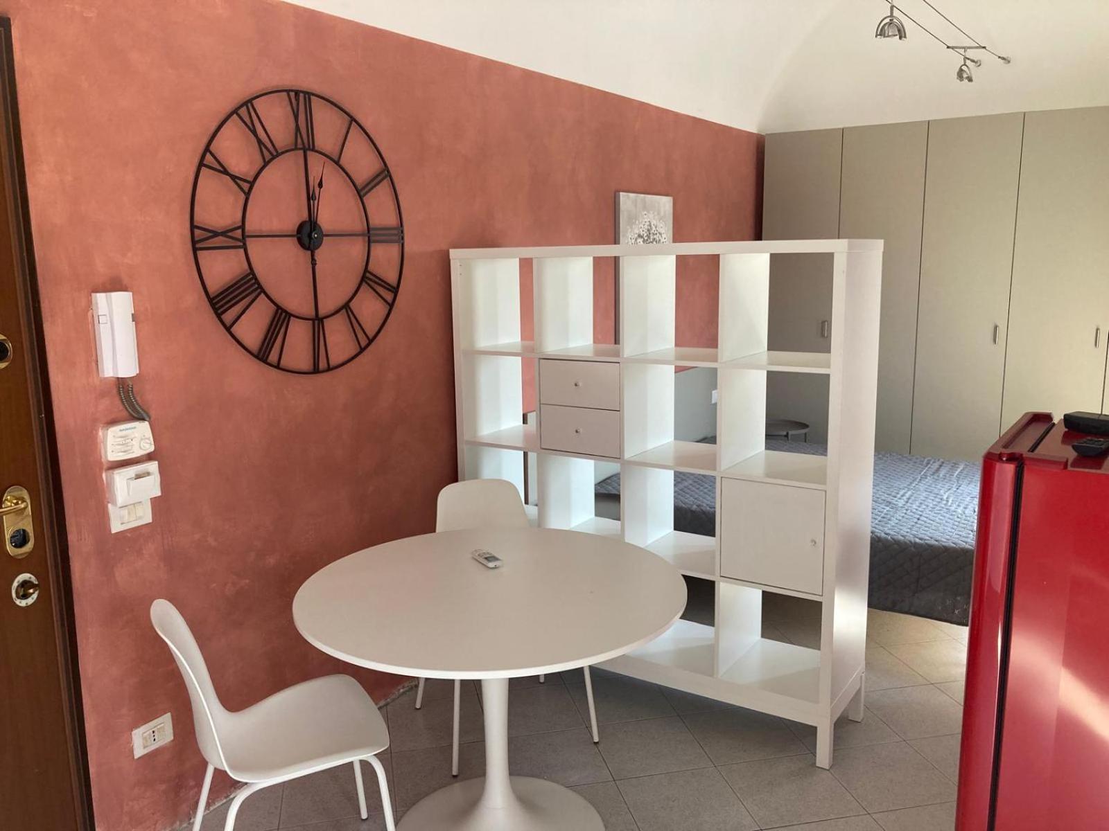 Gerenzano Apartments Екстериор снимка
